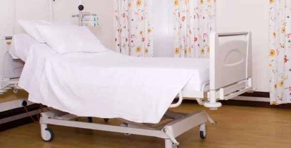 Single Bed Hospital Sheets - White Solid Set